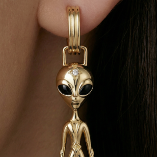 Diamond Mono Earrings in 18K Vermeil Gold – She’s an Alien