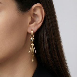 Diamond Set in 18K Vermeil Gold – She’s an Alien