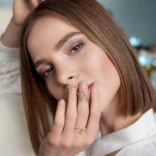 Cross Ring in Yellow Gold